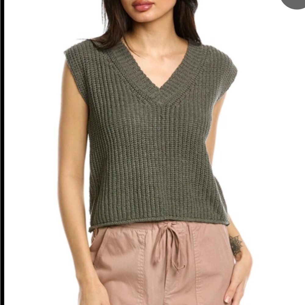 Velvet by Graham & Spencer Naya Sweater Vest, moss green, XS